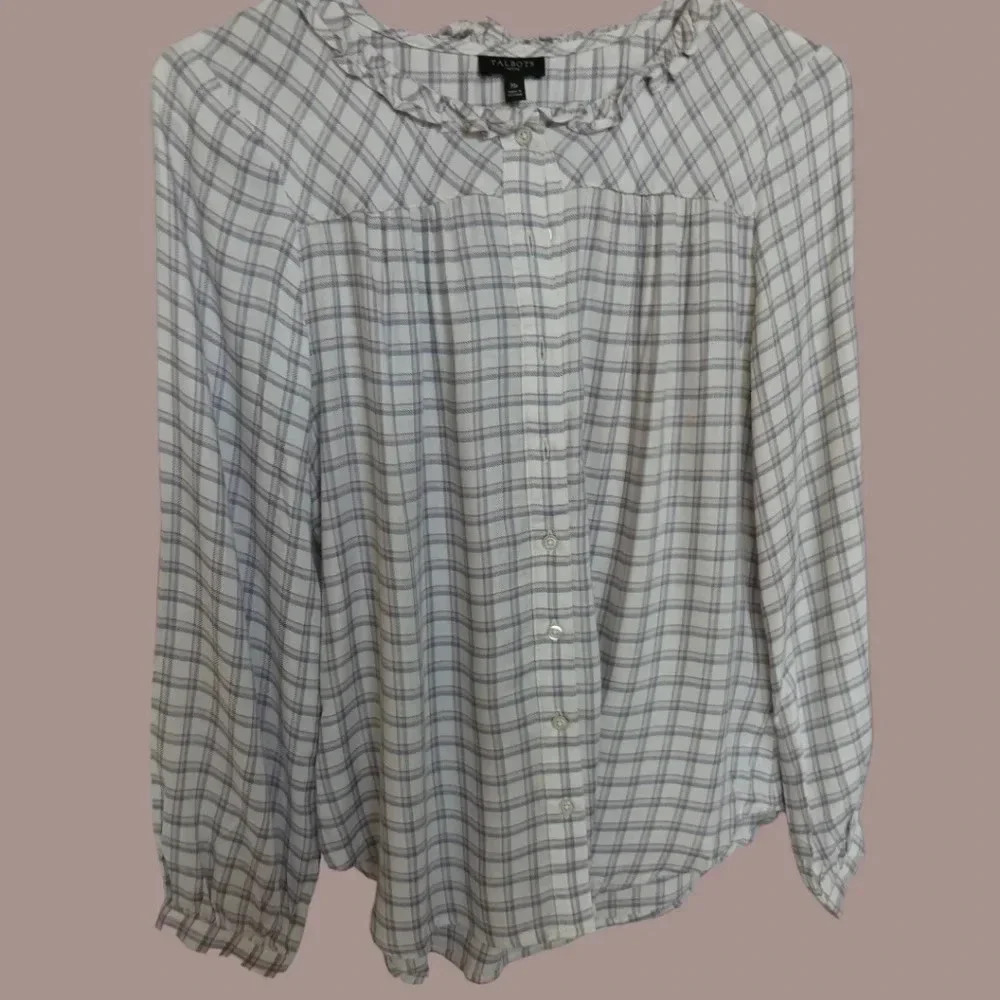 Talbots plaid top balloon sleeves buttons down size Medium petite